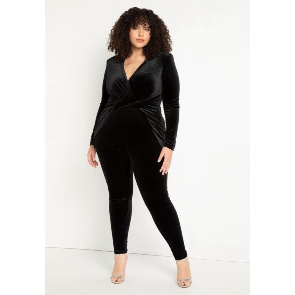 NWT Eloquii Twist Detail Long Sleeve Velvet Catsuit Black - Size 14